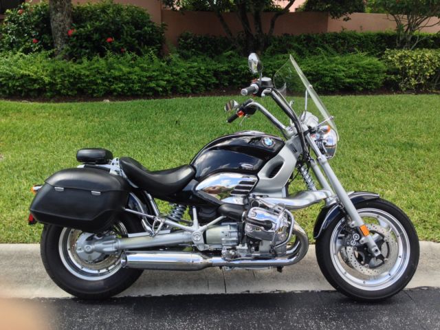 BMW r1200c Montauk Custom