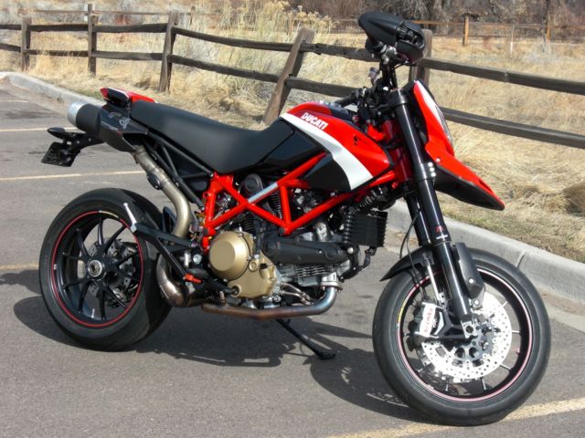 2012 Ducati Hypermotard 1100 Evo Sp Corse Special Edition 2575miles