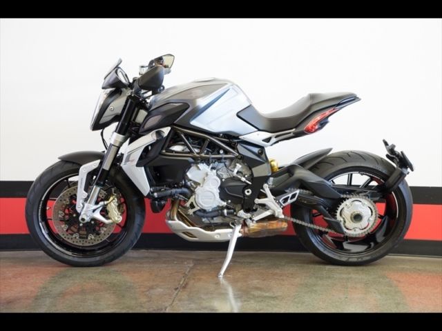 Mv Agusta Dragster Brutale Aprilia Rs Ducati Monster Street