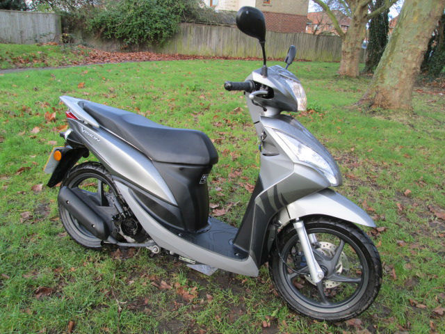 Honda NSC 50 WH C VISION SCOOTER