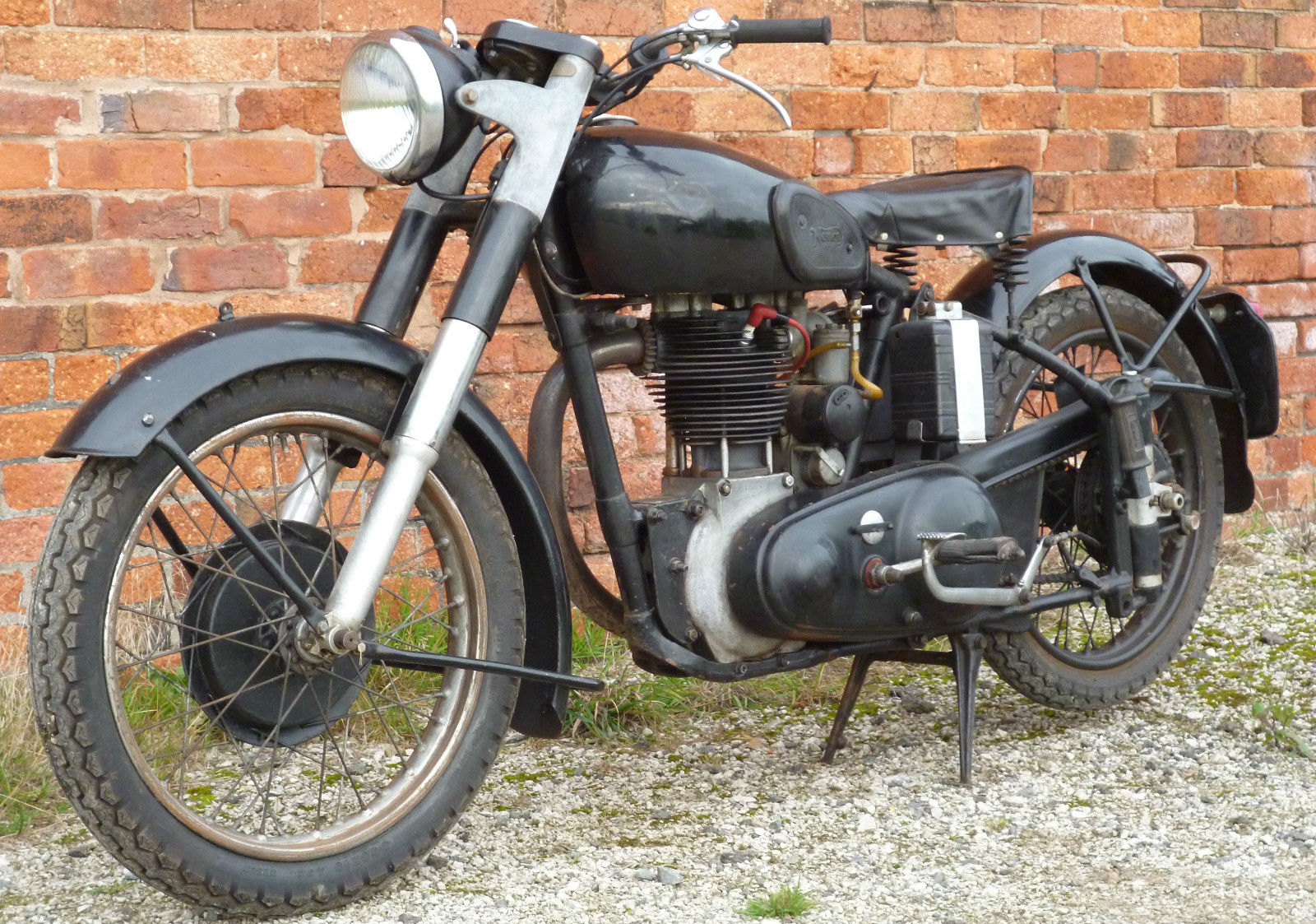 1952 Norton ES2, Matching Numbers, Good Runner, V5C For Restoration