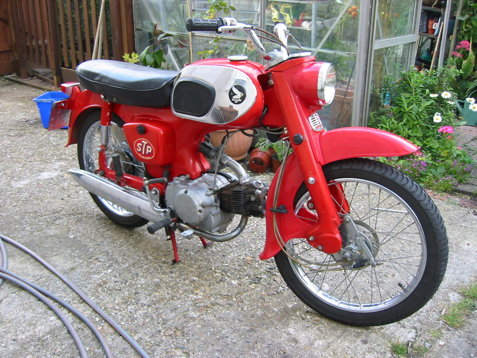 1965 Honda C200 cracking little bike.