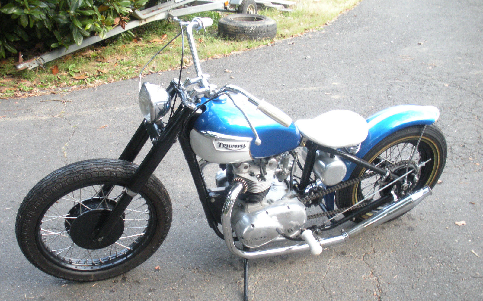 triumph 500 bobber