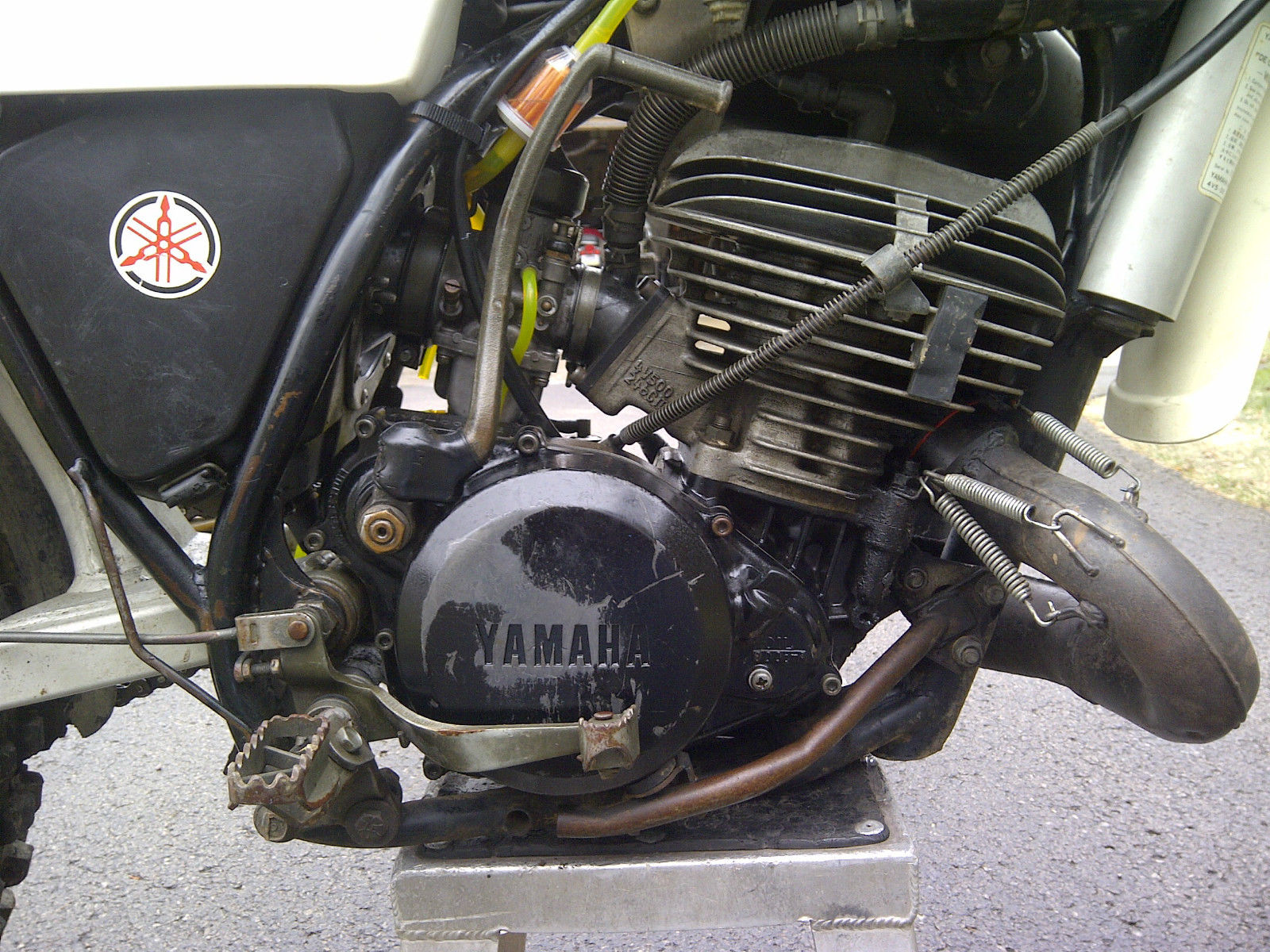 Guide-câble Pour Direction Yamaha IT/YZ - Compatible IT175, IT250, YZ125, YZ250, Etc. - Remplace 3R4-23389-00-00