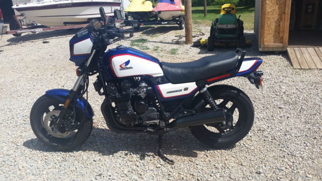 1986 Honda Nighthawk Cb700sc Red White And Blue