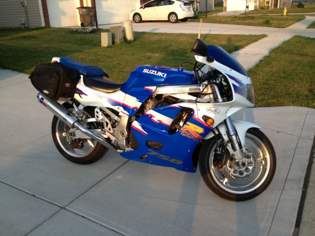 Suzuki GSX r750 1987