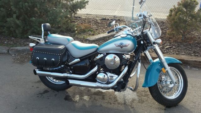 smør Kunstneriske Meddele 1996 Kawasaki Vulcan 800 classic. With low Mileage color Turquoise and gray.