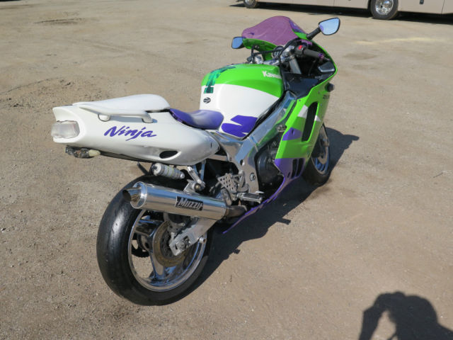 Kawasaki zx9r Ninja 1994 года