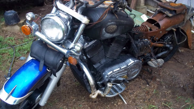 1999 V92C Victory Cruiser Motorcycle For Parts Salvage