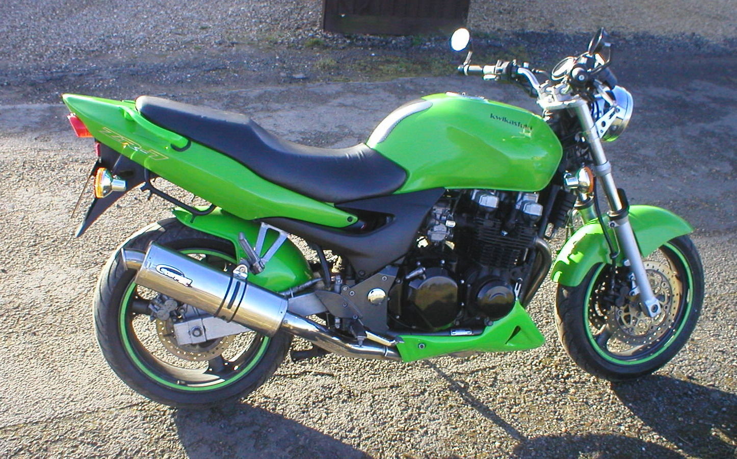 Kawasaki zr750 ZR 7