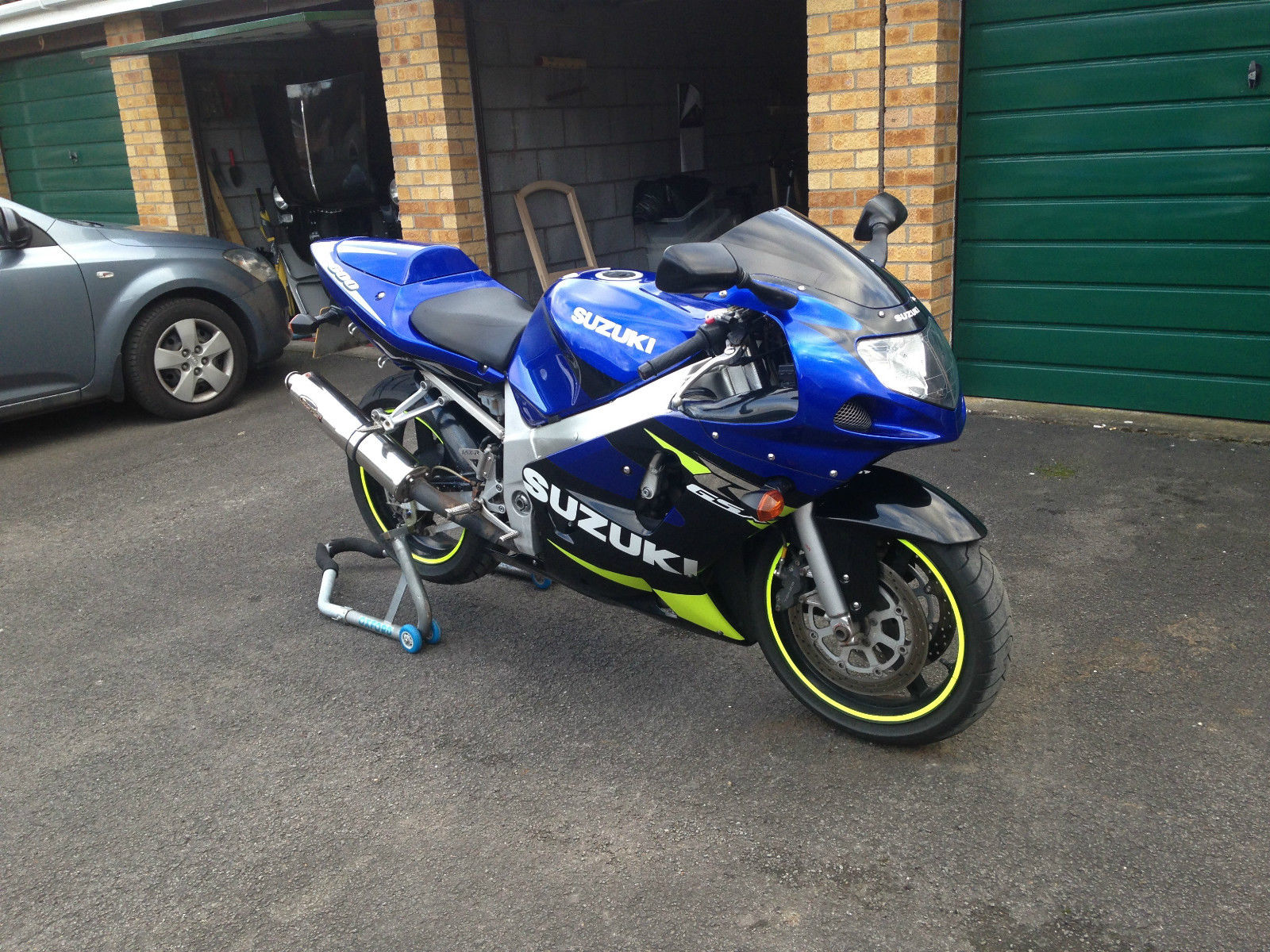 Suzuki GSX R 600 k2