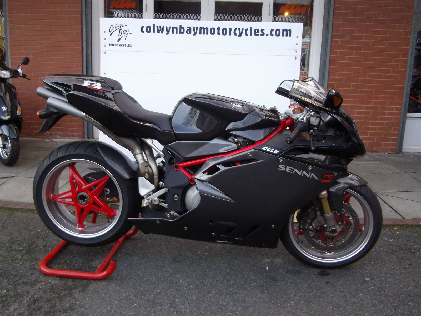 MV Agusta f4 Senna