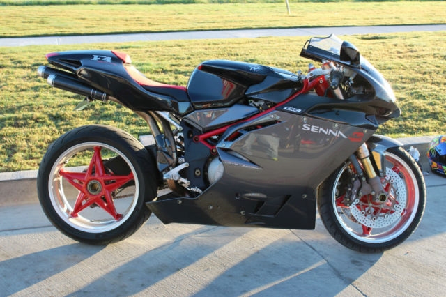 MV Agusta f4 Black