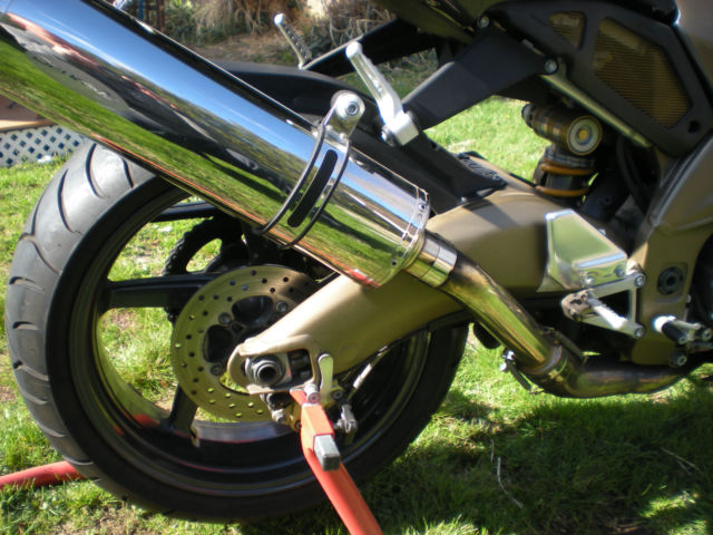 2003 Aprilia Tuono RSV 1000cc V Twin Naked Sport Bike Mint 