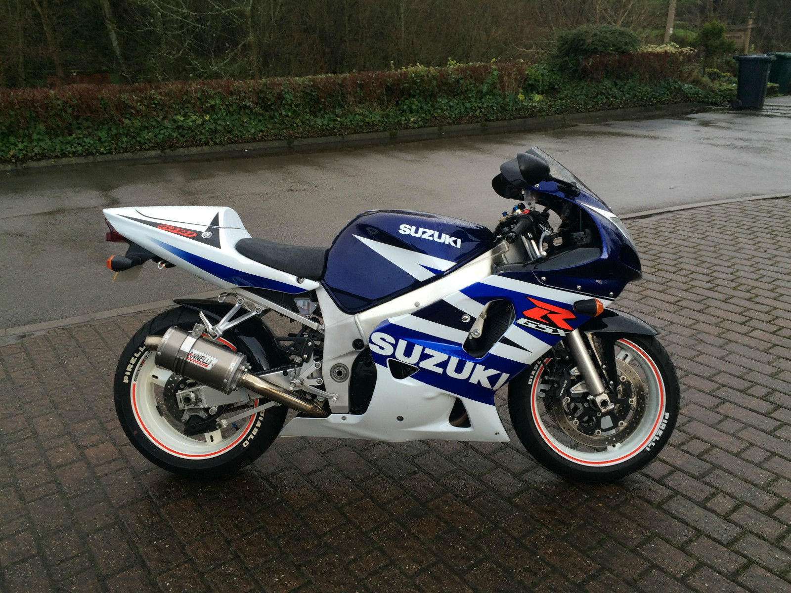 Suzuki GSXR 600 k3