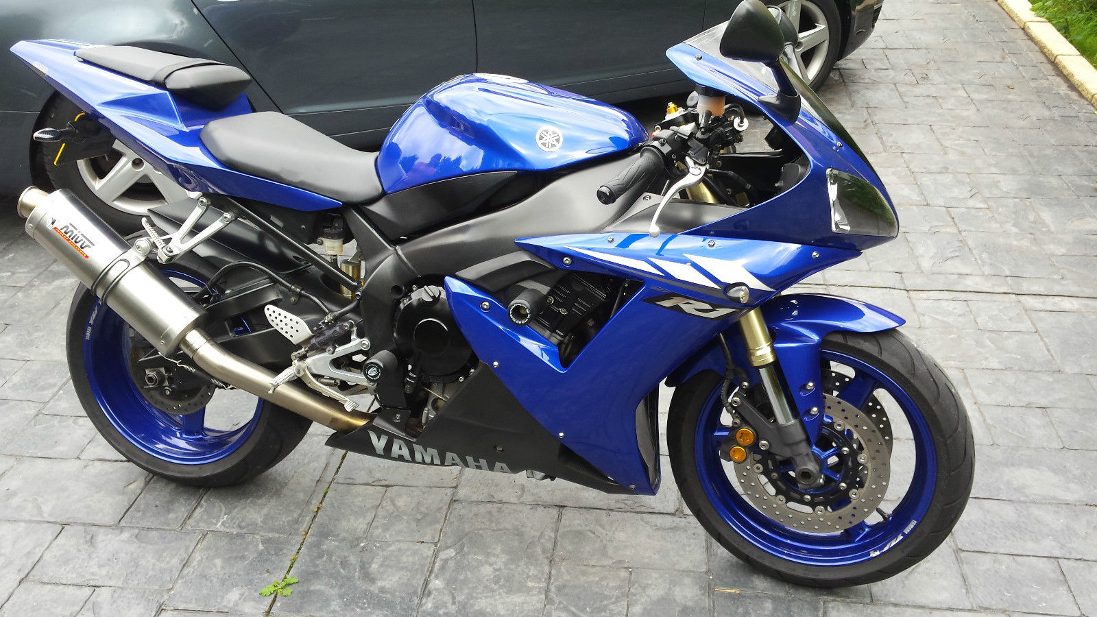 Yamaha YZF r1 2002