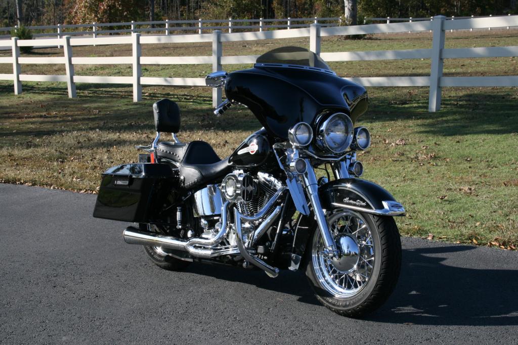 softail hard bags