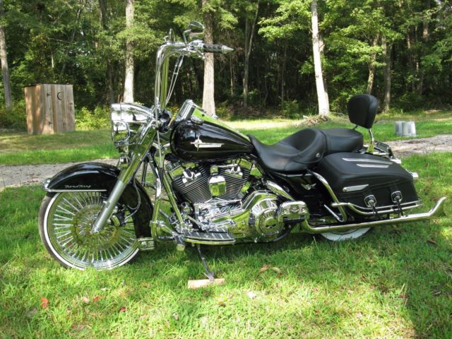 harley road king classic with ape hangers
