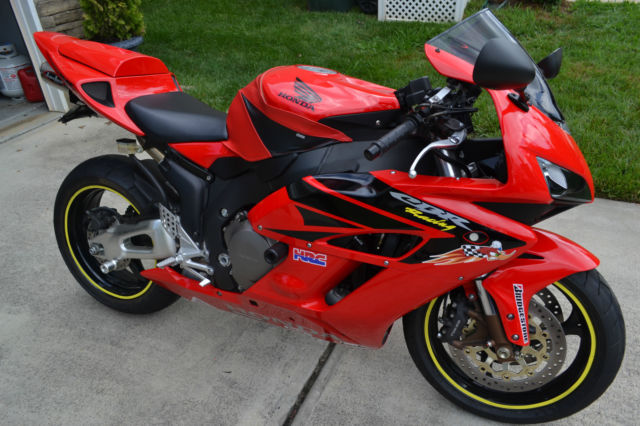 Honda cbr1000rr 2004