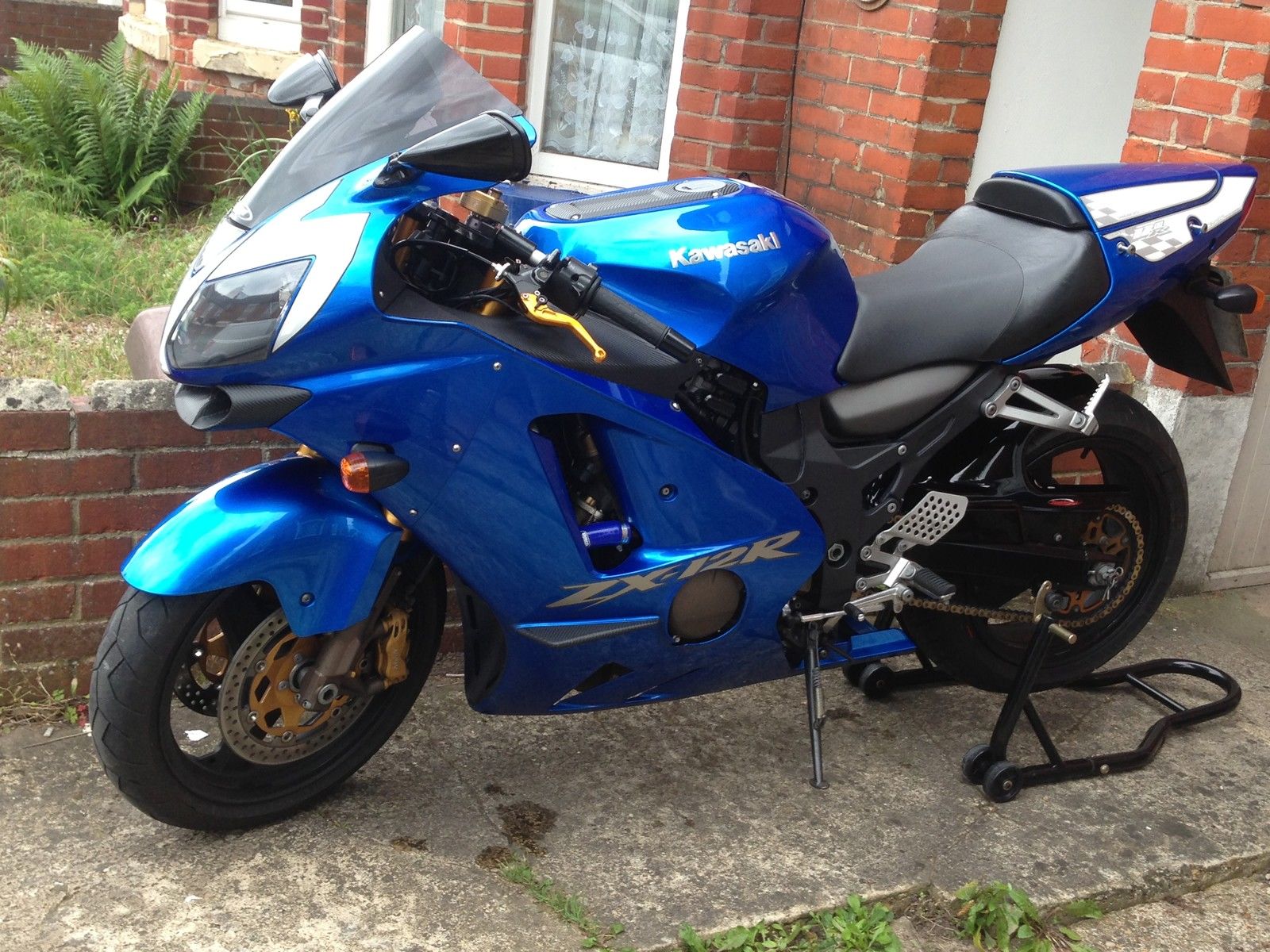 2005 KAWASAKI ZX12R ZX1200 B4H BLUE