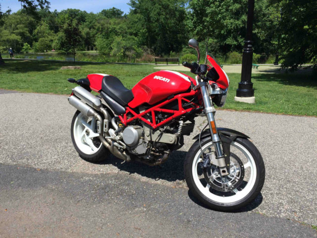 РњРѕС‚РѕС†РёРєР»С‹ Ducati Monster s2r