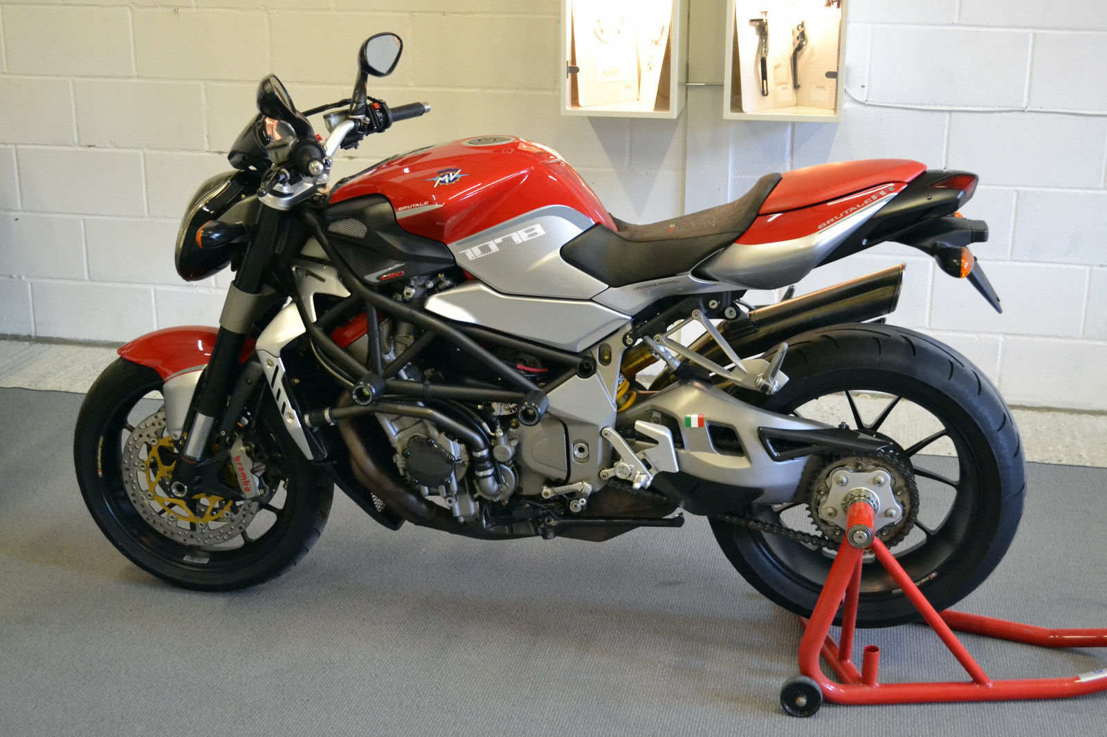 MV Agusta brutale f4