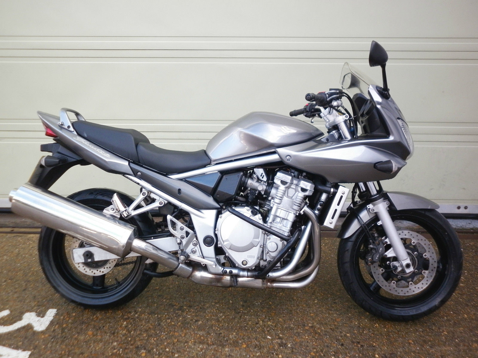 Suzuki gsf650sa