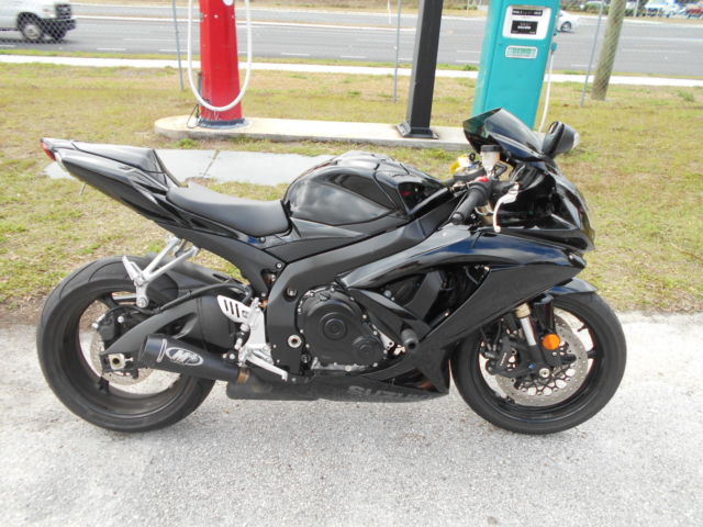 Suzuki GSX R 600 k8