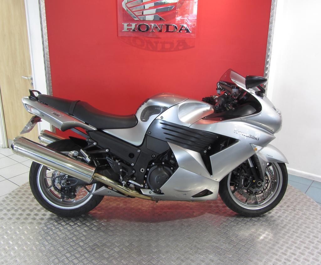 Kawasaki zzr1400 2009