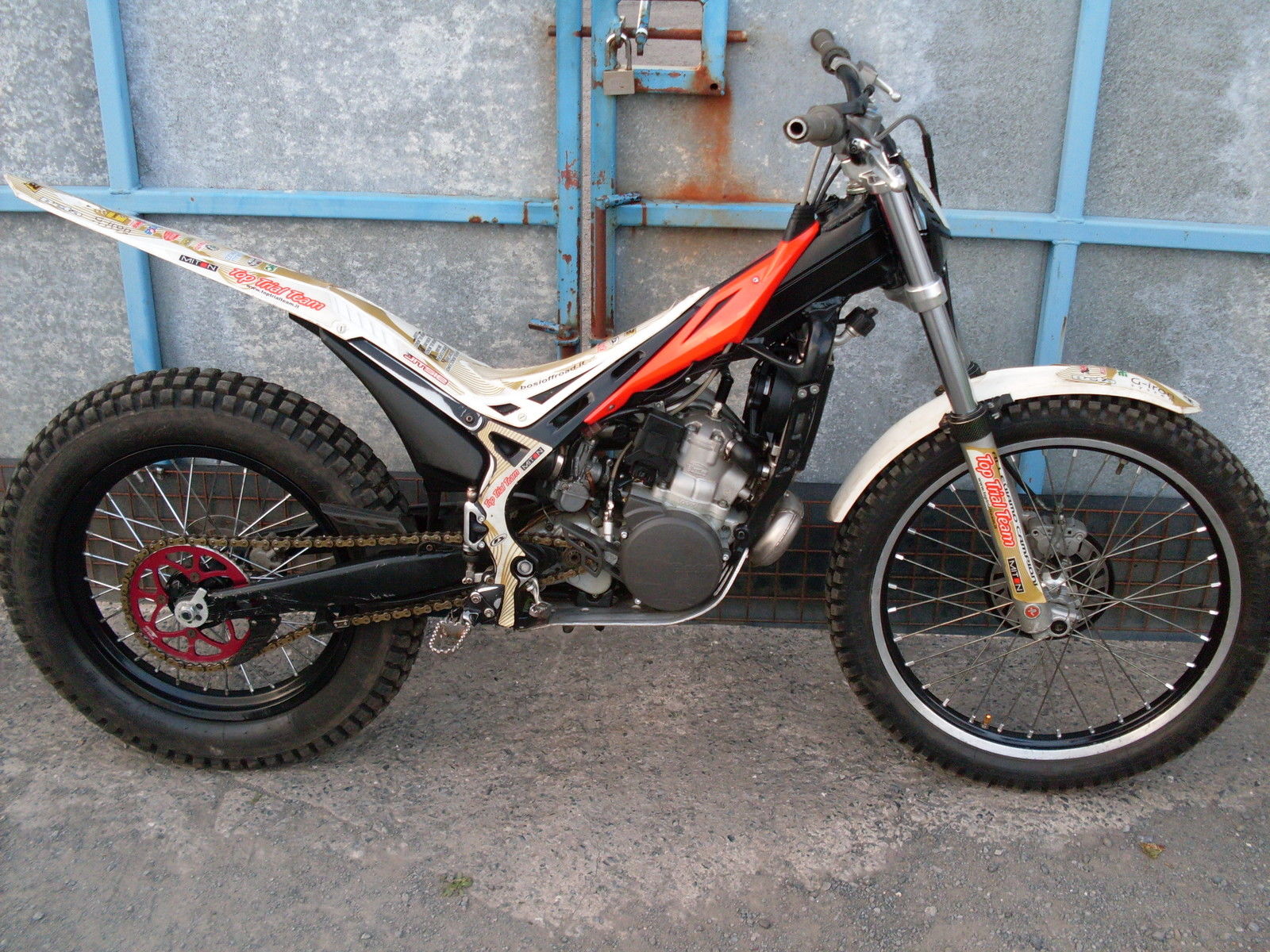 beta 125 trials bike