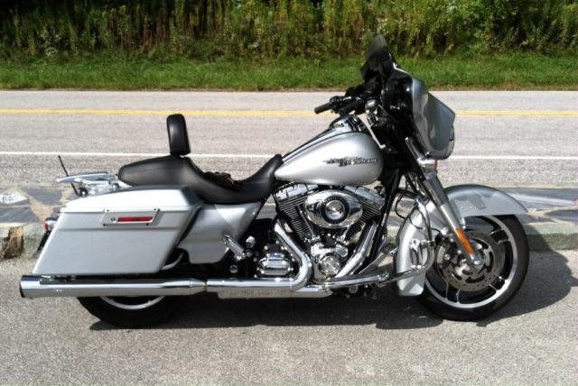 2010 harley davidson street glide accessories