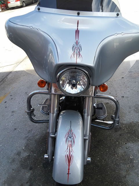 2010 harley davidson street glide accessories