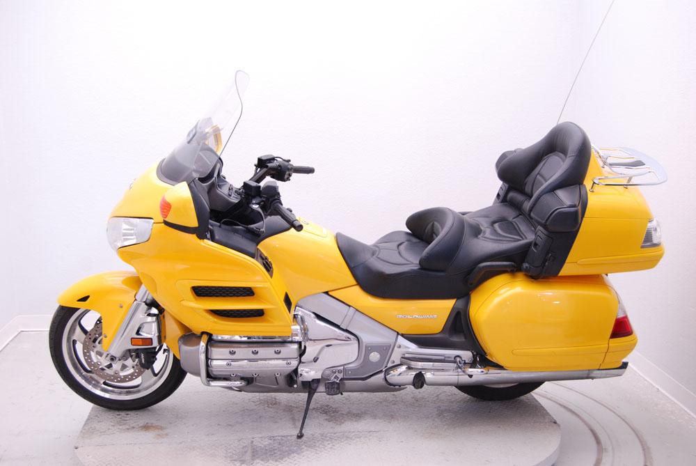 Gl1800 Gold Wing 2010