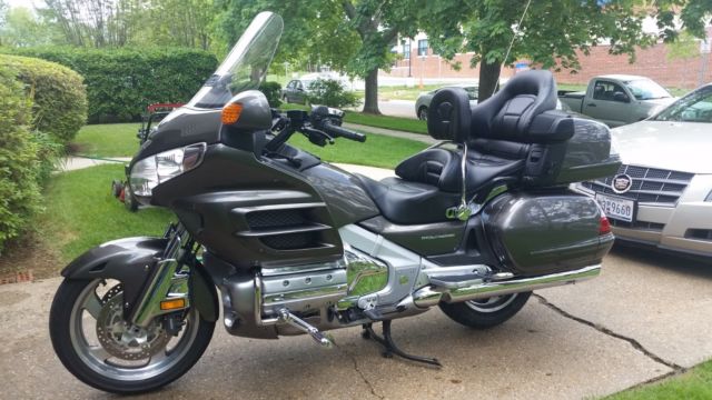 Honda Gold Wing подсветка