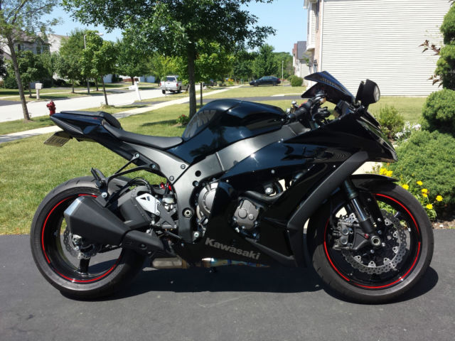 2011 Black Zx-10r Zx10r