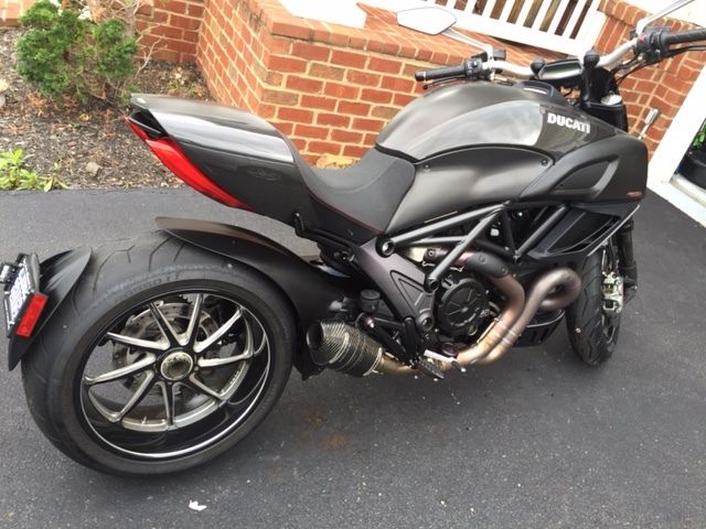 Ducati Diavel AMG Special Edition