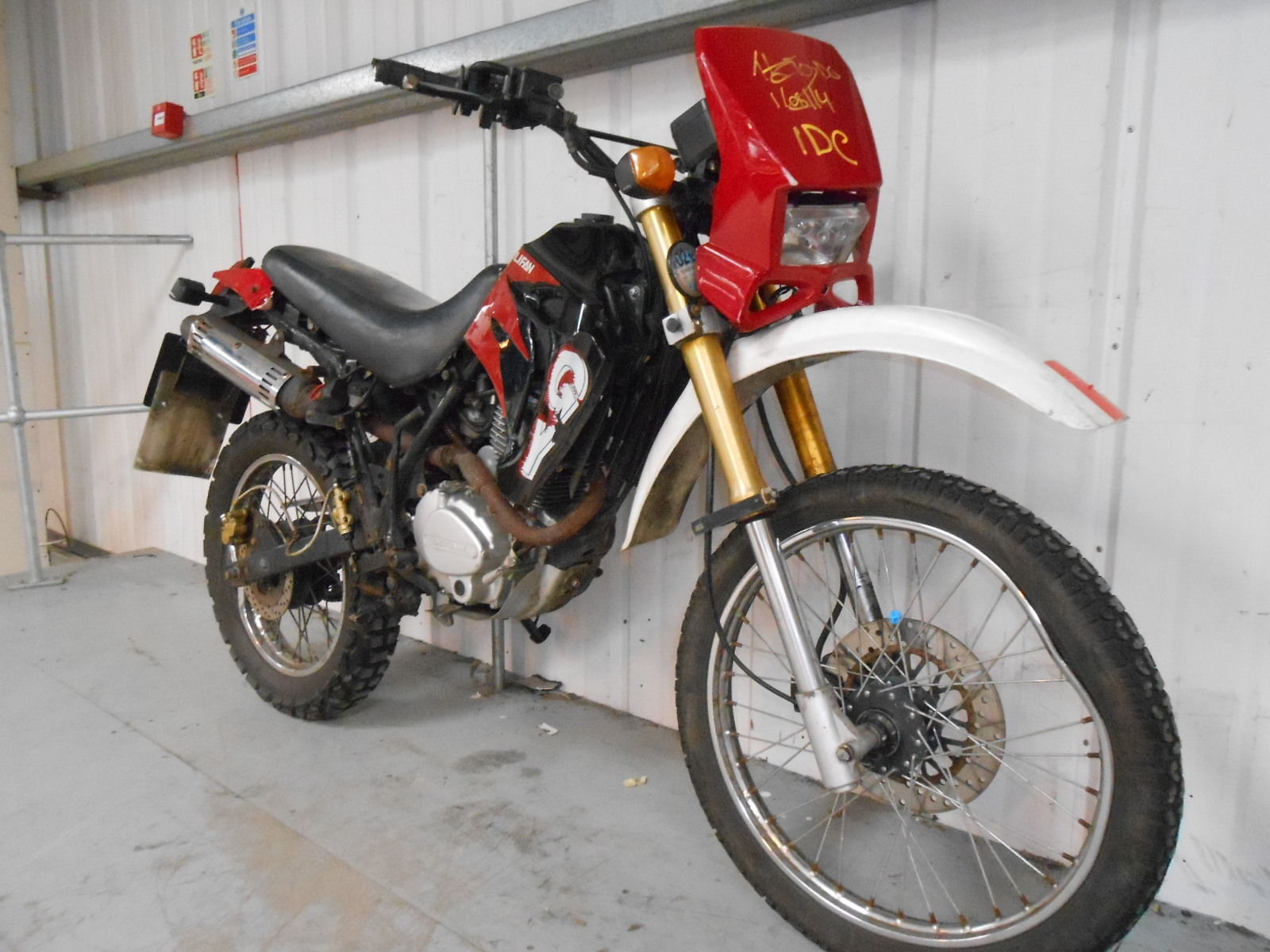 2012 LIFAN LF 125 GY-3A GRIT RED DAMAGED SPARES OR REPAIR 