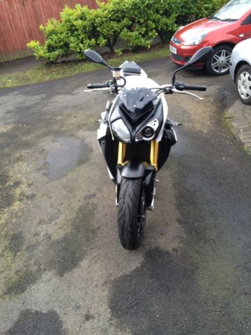 bmw s1000r white