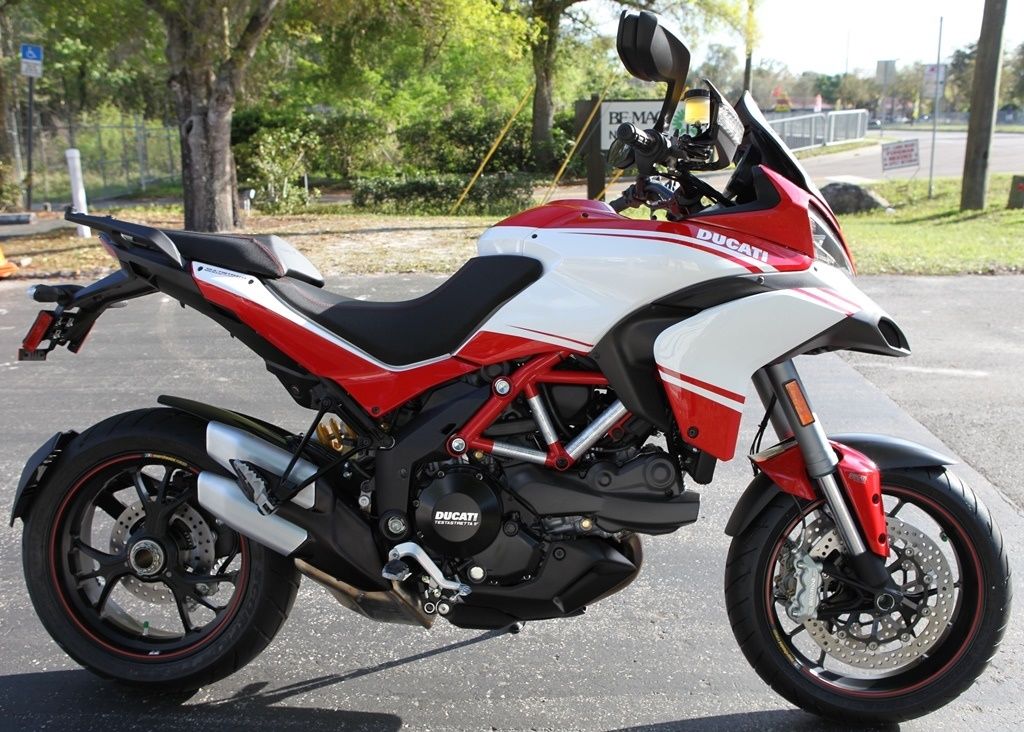 Ducati Multistrada 1200s