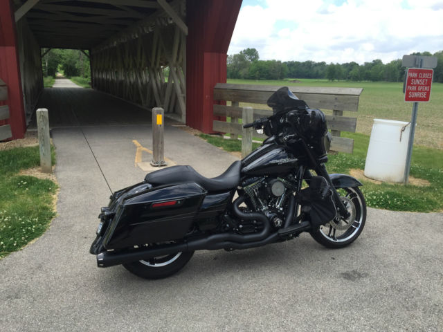 Harley Davidson Touring Street Glide