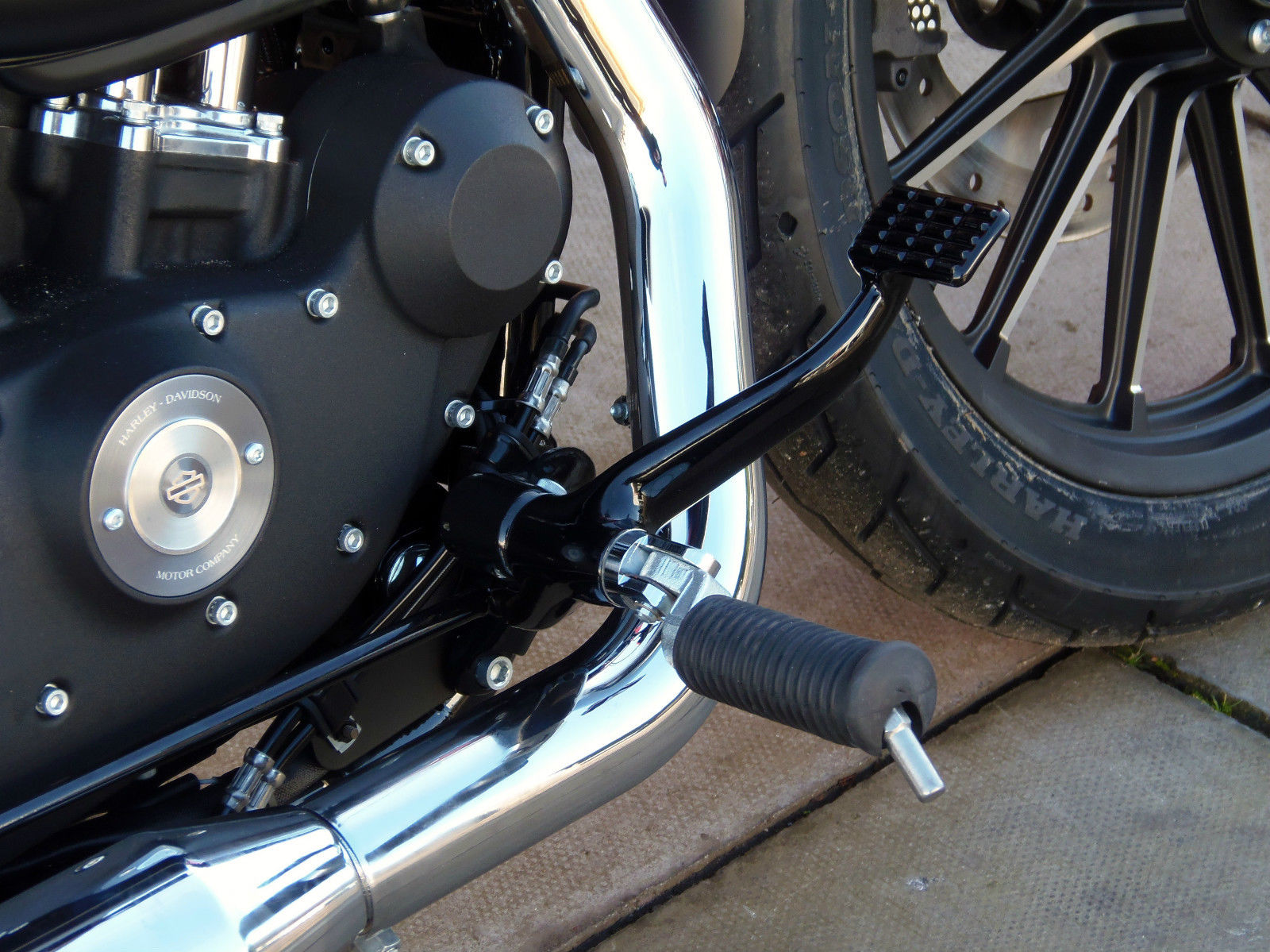 harley davidson iron 883 forward controls