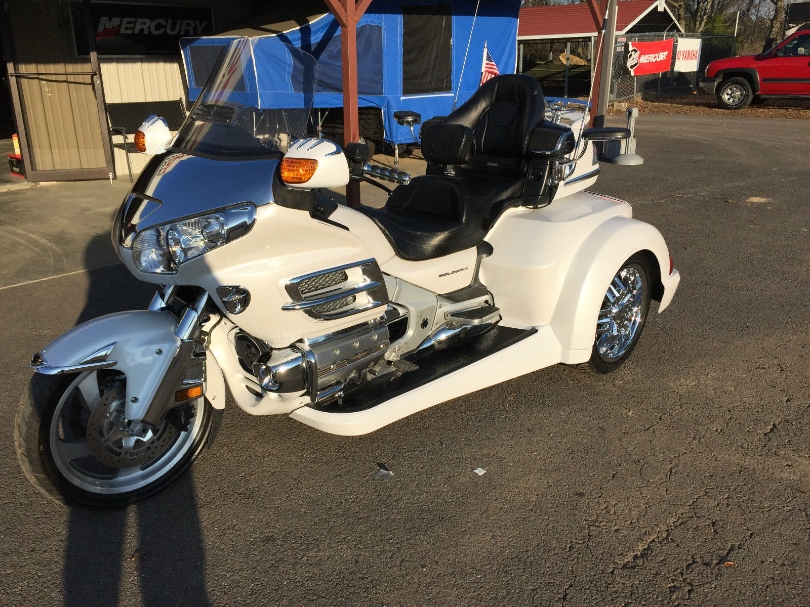 2015 ROADSMITH HTS TRIKE KIT ON 2008 HONDA GOLD WING