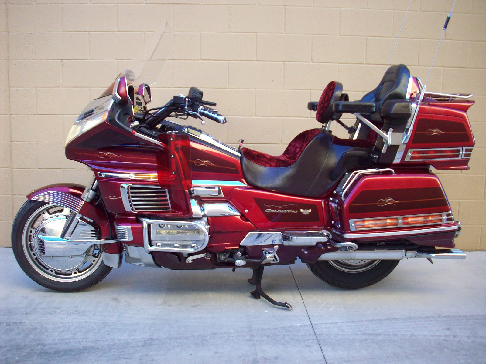 racket dood mist 95 HONDA GOLDWING GL1500 SE, CANDY RED, BEAUTIFUL, TOTALLY LOADED,  EXCEPTIONAL!