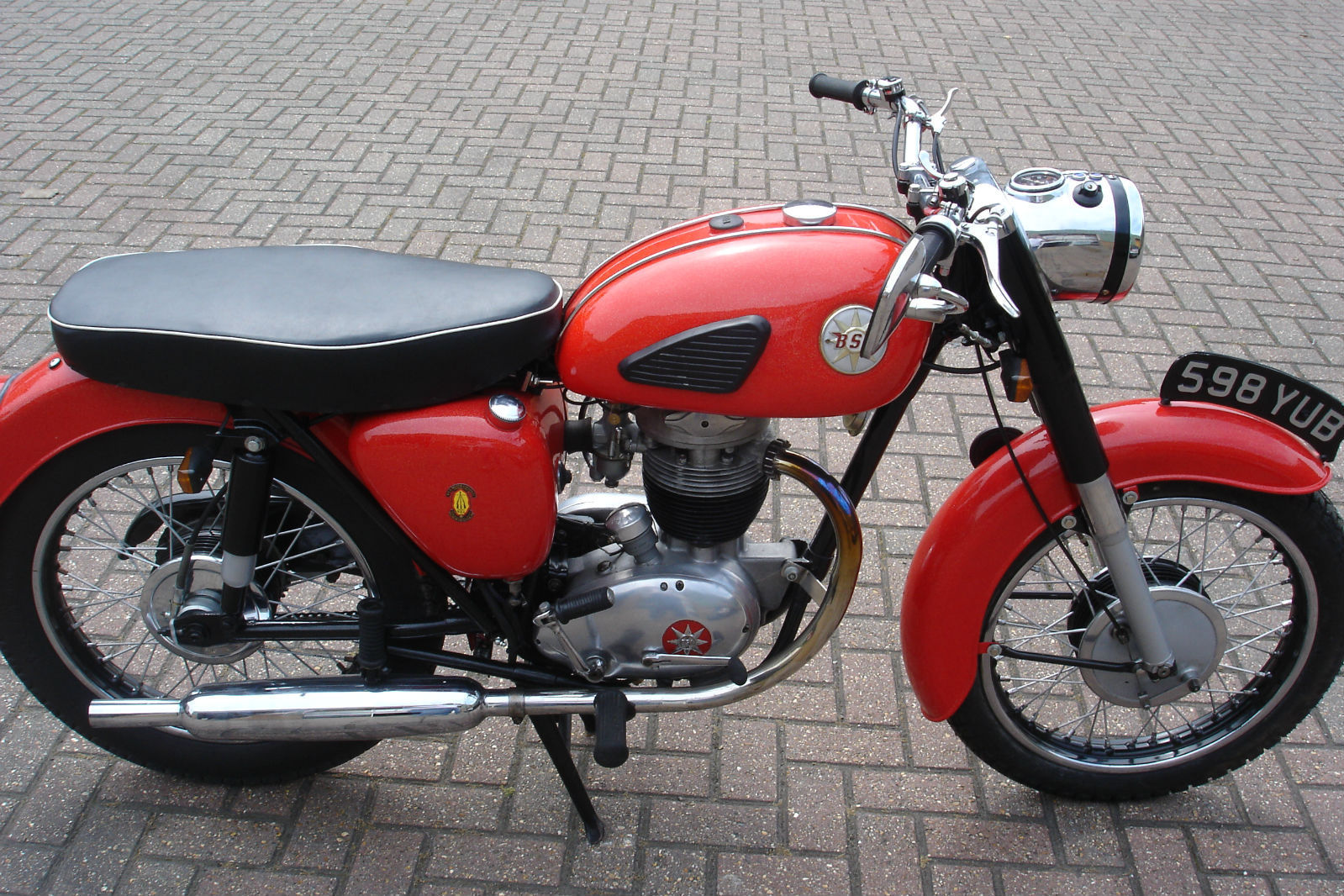 BSA B40 1961 Classic British Motorcycle