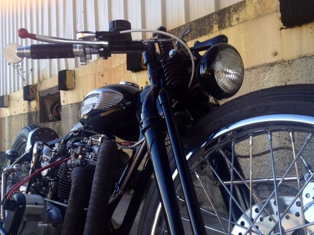 Custom '71 Triumph Bonneville T120 Oil-in-Frame 650cc Board Tracker Motorcycle