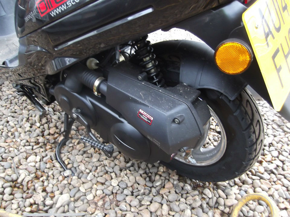 DIRECT 49cc DB50QT11 Moped Scooter SPARES OR REPAIR Only 50 Miles, SALE