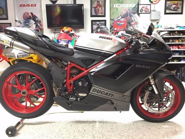 Ducati 848 Evo Corse Se 2013