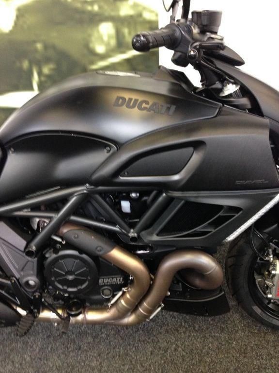 Ducati Diavel Matt Liquid Concrete Grey