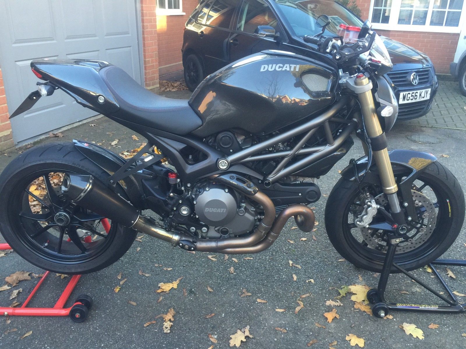 Ducati Monster 1100 EVO