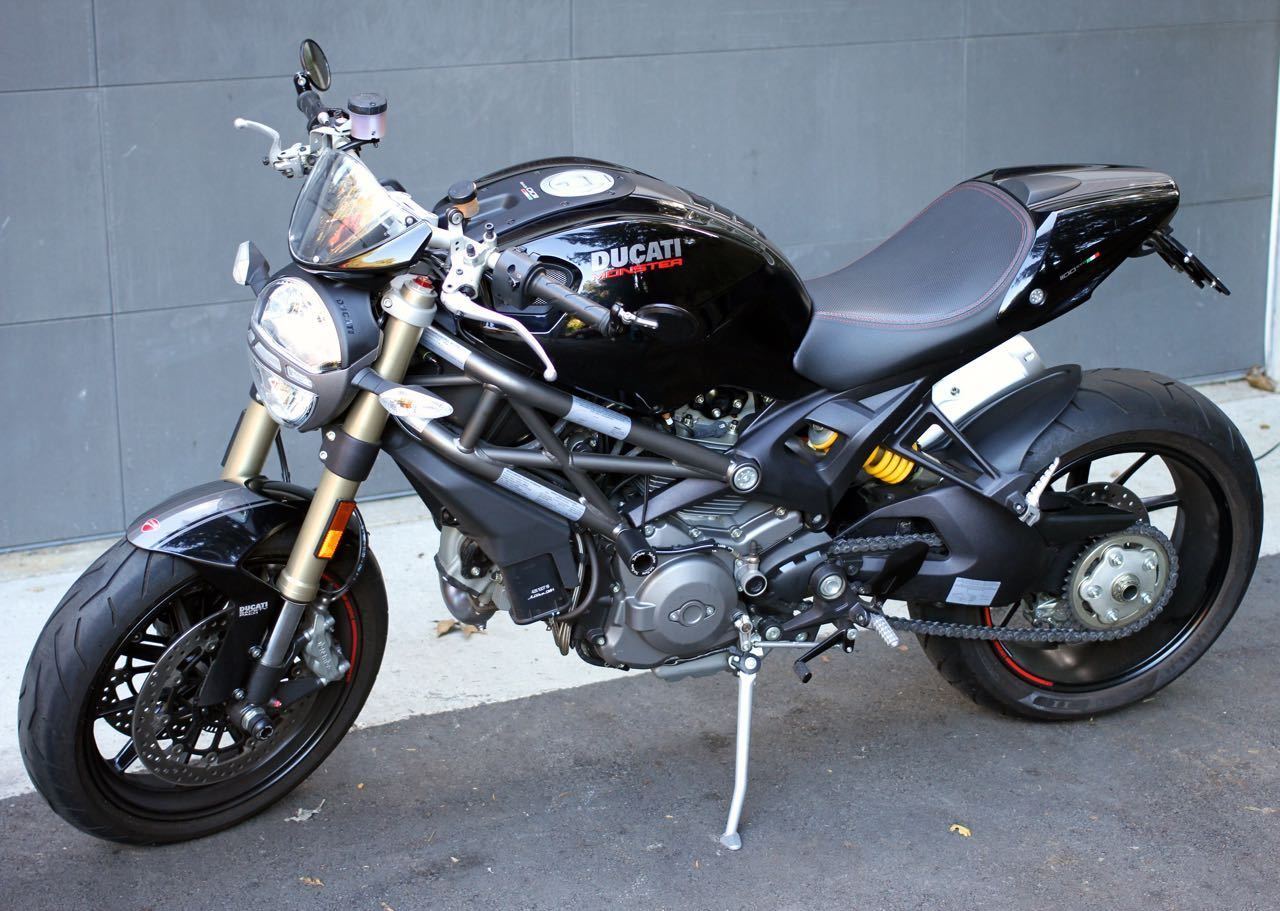 Ducati Monster 1100 EVO